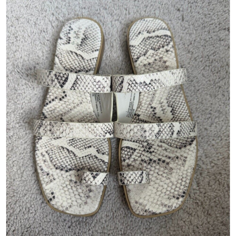 A New Day Faux Snakeskin Strappy Flat Sandals Size 7